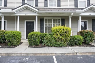 215 Hemingway Cir in Summerville, SC - Building Photo - Building Photo