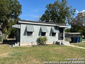 1602 NW 23rd St in San Antonio, TX - Building Photo - Building Photo