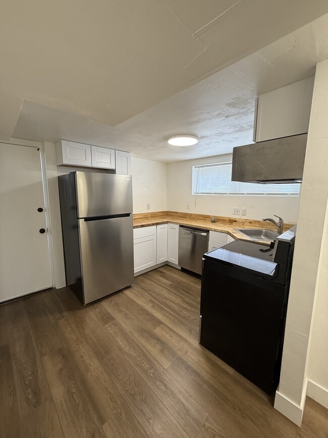 535 S 350 E in Pleasant Grove, UT - Building Photo - Building Photo