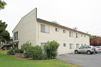 12571 Flower St in Garden Grove, CA - Building Photo - Building Photo