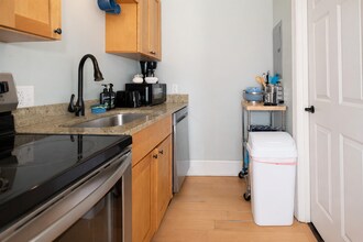 523 Park Ave in Louisville, KY - Foto de edificio - Building Photo