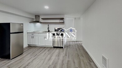 630 N Skyline Dr in Tacoma, WA - Building Photo - Building Photo