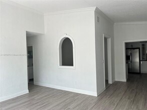 3310 SW 82nd Ave in Miami, FL - Building Photo - Building Photo