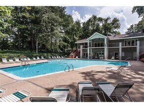 605 Garden Ct in Atlanta, GA - Building Photo - Building Photo