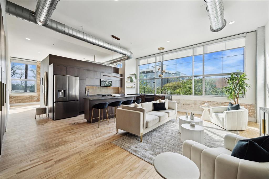 1312 Live Oak St in Houston, TX - Building Photo