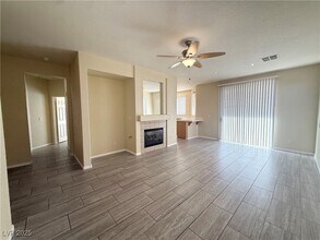 9289 Mandeville Bay Ave in Las Vegas, NV - Building Photo - Building Photo