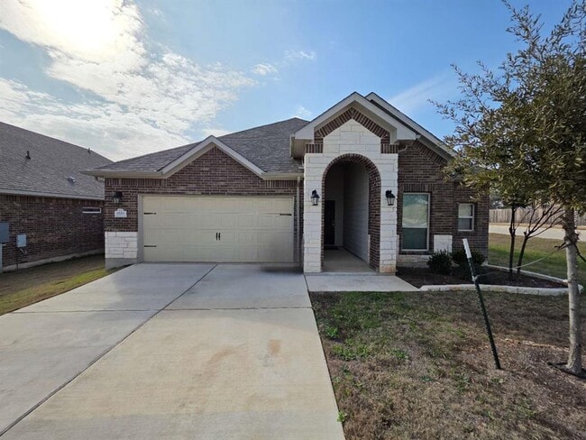 property at 200 Scenic Hills Cir