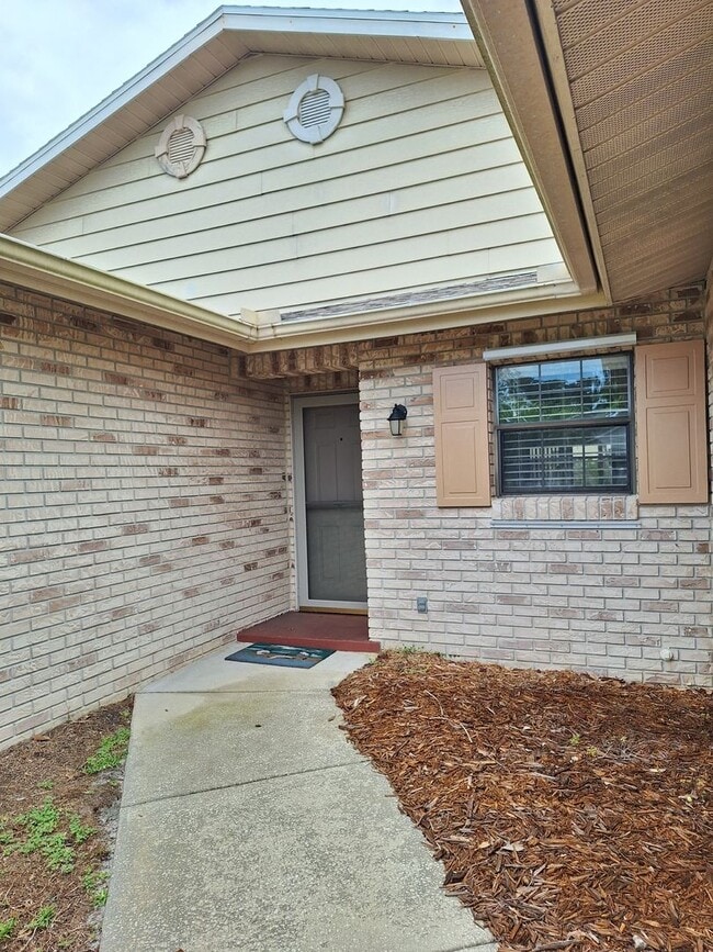 306 Paradise Ln in Edgewater, FL - Building Photo - Building Photo