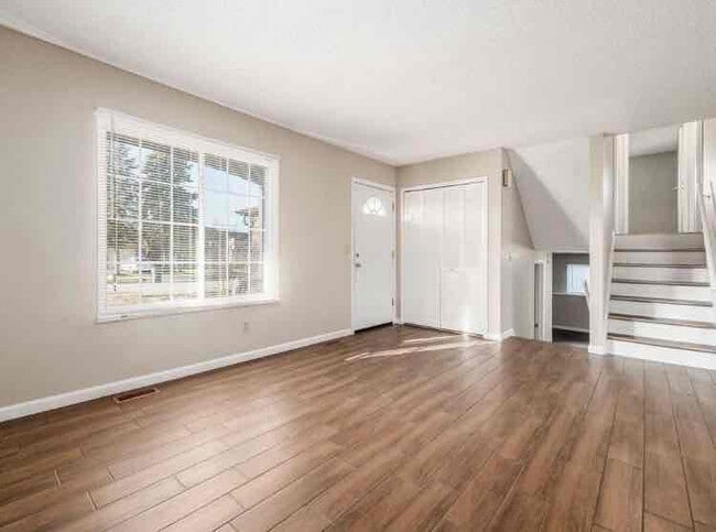 5676 Dorsey Dr in Columbus, OH - Foto de edificio - Building Photo