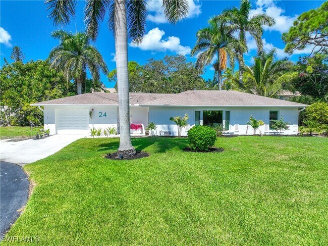 24 Rivard Rd in Naples, FL - Building Photo - Building Photo