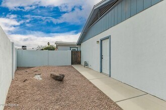 3541 E Dahlia Dr in Phoenix, AZ - Building Photo - Building Photo