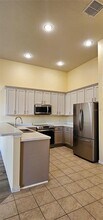 1011 Costa Mesa Ln in Kissimmee, FL - Building Photo - Building Photo