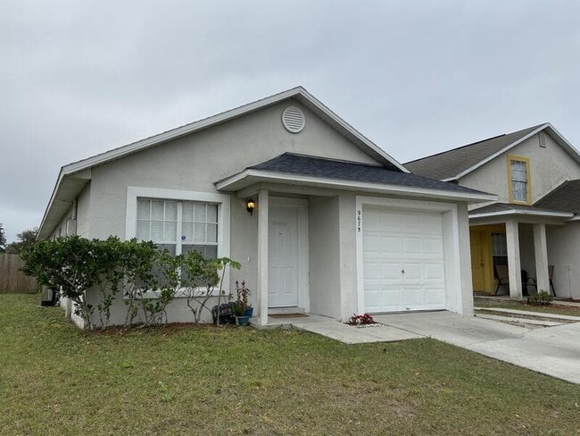 property at 9675 Hollyhill Dr