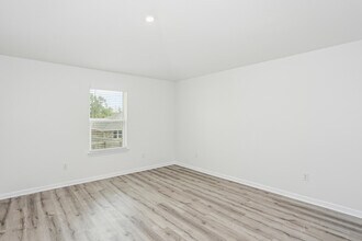 3476 Blaney Dr in Pensacola, FL - Building Photo - Building Photo