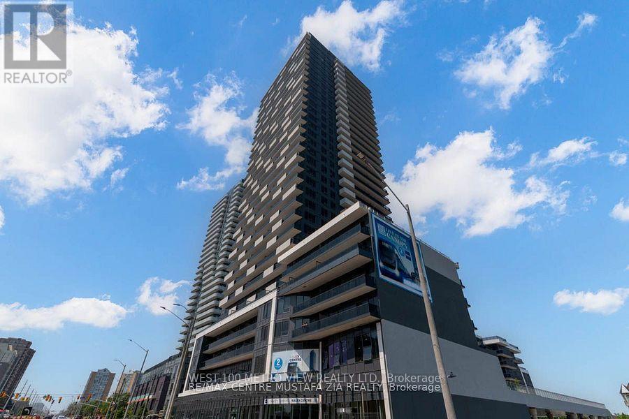 5105 Hurontario St in Mississauga, ON - Building Photo