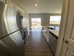7000 Lake Hill Dr in Des Moines, IA - Building Photo - Building Photo