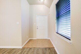 23726 Stargazer Point in Spring, TX - Foto de edificio - Building Photo