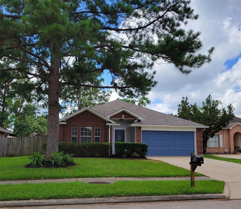 1372 Havelock Dr in Spring, TX - Building Photo