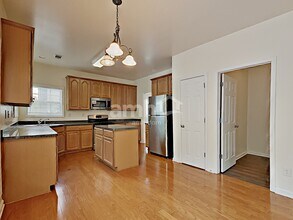 383 Vine Mountain Way in Mableton, GA - Building Photo - Building Photo