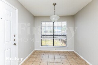 4335 Largo Dr in Grand Prairie, TX - Building Photo - Building Photo