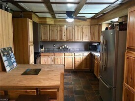 214 Main St in Lowell, OH - Building Photo