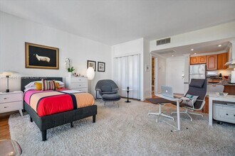 700 Biltmore Way in Coral Gables, FL - Building Photo - Building Photo