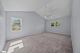 294 N Suber Rd in Greer, SC - Building Photo - Building Photo