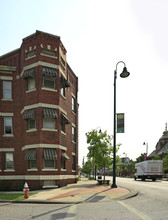 Harp Apartments in Cleveland, OH - Building Photo - Building Photo