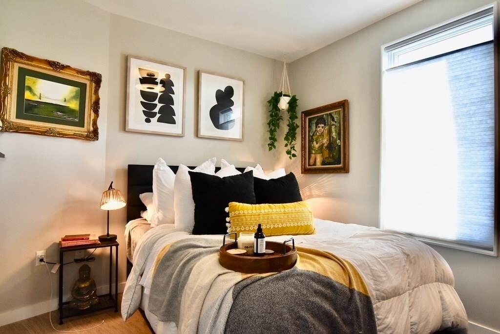 120 Savin Hill Ave in Boston, MA - Building Photo