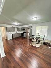 4234 University St in Memphis, TN - Building Photo - Building Photo