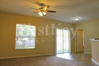 2760 Ridley Ln in North Port, FL - Building Photo - Building Photo