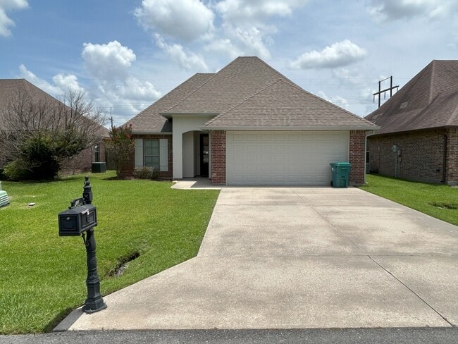 property at 102 Overbrook Dr