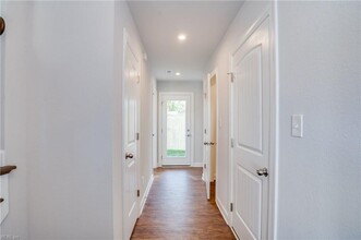 4605 Guam St in Virginia Beach, VA - Building Photo - Building Photo