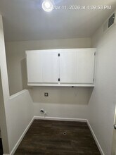 1940 E Woodsville Ct in Visalia, CA - Building Photo - Building Photo