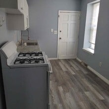 842 N Madison St in Wilmington, DE - Building Photo - Building Photo