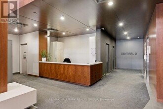 360 McLeod St in Ottawa, ON - Building Photo - Building Photo