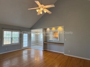 828 Shackleton Rd in Apex, NC - Building Photo - Building Photo