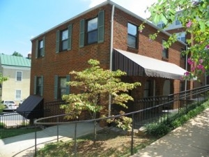 Camden Place in Charlottesville, VA - Building Photo