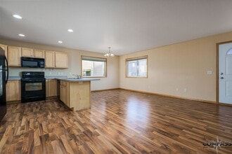 2931 Eldorado Blvd in Eau Claire, WI - Building Photo - Building Photo