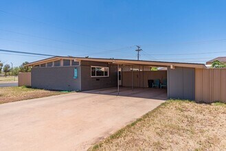 2901 Nabors Ln in Odessa, TX - Building Photo - Building Photo