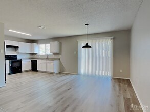 617 Condor Trail in Saginaw, TX - Building Photo - Building Photo