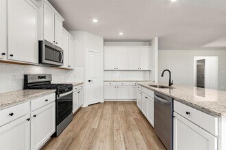 3106 Bolt Rope Dr in Santa Fe, TX - Building Photo - Building Photo