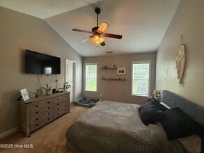 508 Jasmine Ln in Jacksonville, NC - Building Photo - Building Photo