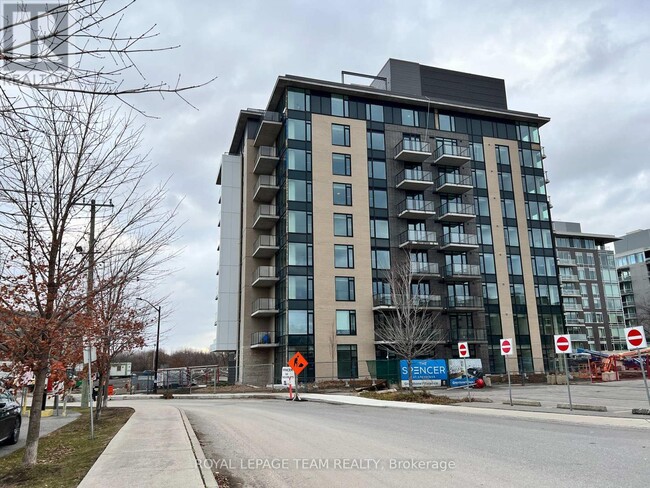 360-360 Deschâtelets Ave. in Ottawa, ON - Building Photo - Building Photo