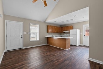 1310 University Ave in Oxford, MS - Building Photo - Building Photo