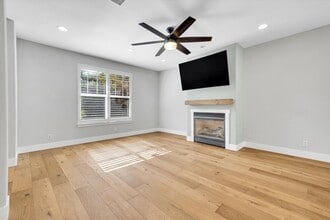 759 Border Ave in Torrance, CA - Building Photo - Building Photo