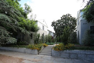 845 14th St in Santa Monica, CA - Foto de edificio - Building Photo