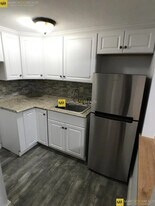 21 Boston St, Unit #1 in Boston, MA - Building Photo