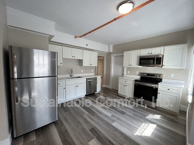 property at 36 Roxbury St