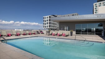 The Den in Denver, CO - Building Photo